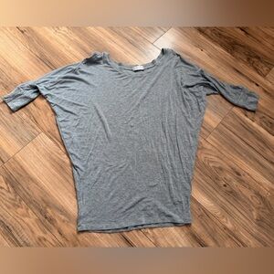 Toska Women’s Gray Women's Top